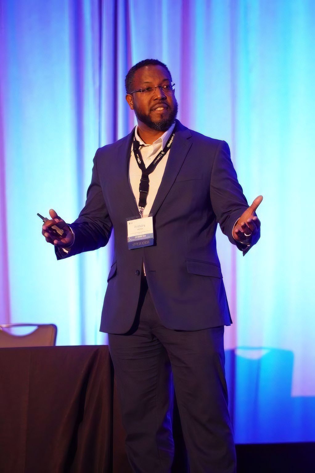 Picture of Anthony Johnson speaking at a conference in 2019.